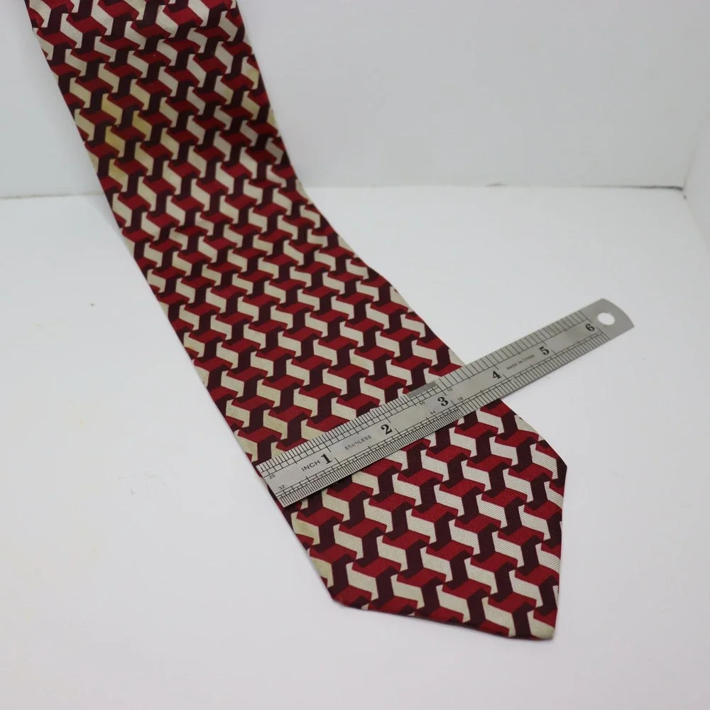 J.T. Beckett Geometric Silk Tie OS Red Mens Retro Professional Neckwear
